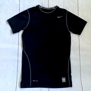 Nike Combat Shirt size youth Large